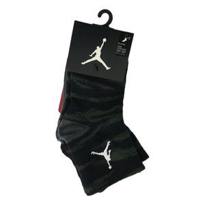 Nike Air Jordan Kids 3pk Quarter Socks Shoe 3Y-5Y
